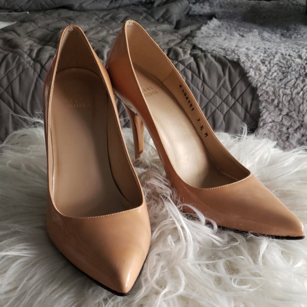Stuart Weitzman nude heels